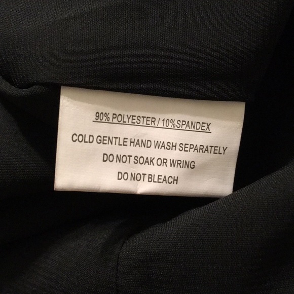 Selfie Leslie NWT Long Sleeve Floral Mini Dress - Picture 7 of 7